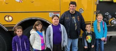 Roxboro Road Elementary School students learn from Mattydale Fire Department staff