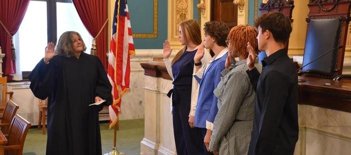 Cicero-North Syracuse High School student leaders sworn In by New York State Supreme Court Justice